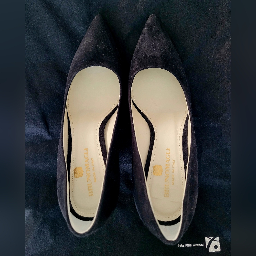 Bruno Magli Black Suede Pumps Size 6.5